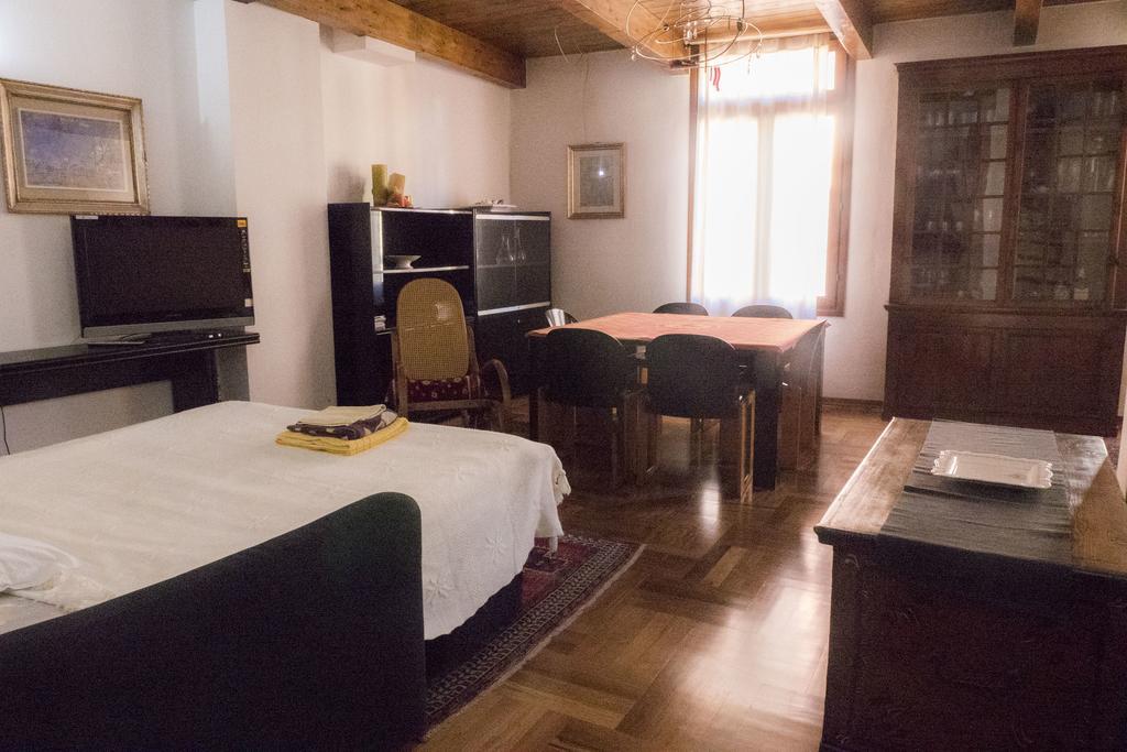 Casa Bella Pratello Apartment Болоня Екстериор снимка